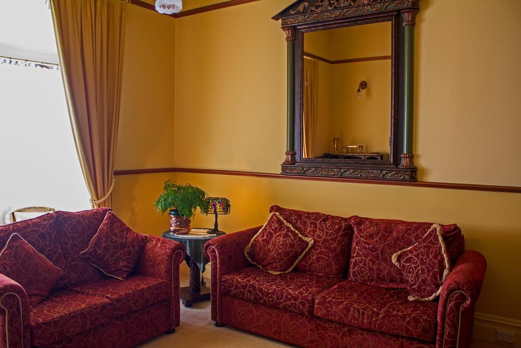 The Duck House Bed & Breakfast Burnie Room photo