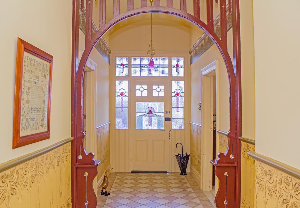 The Duck House Bed & Breakfast Burnie Exterior photo