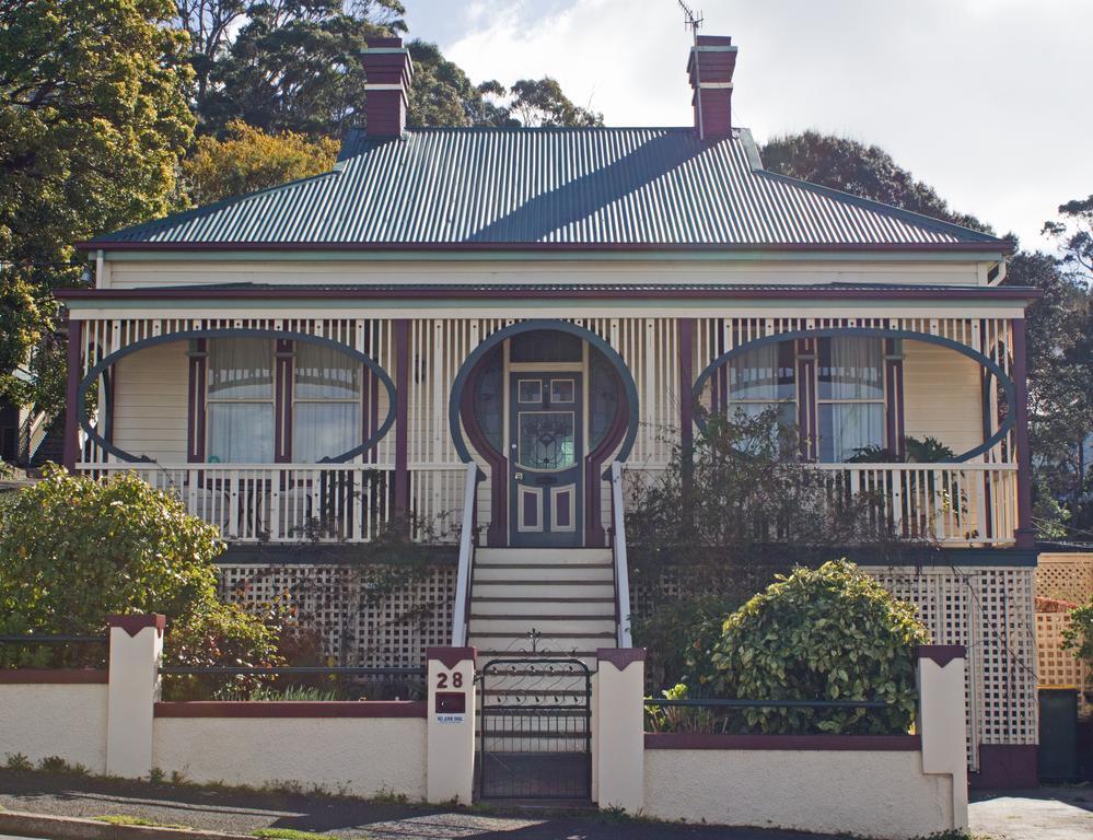 The Duck House Bed & Breakfast Burnie Room photo